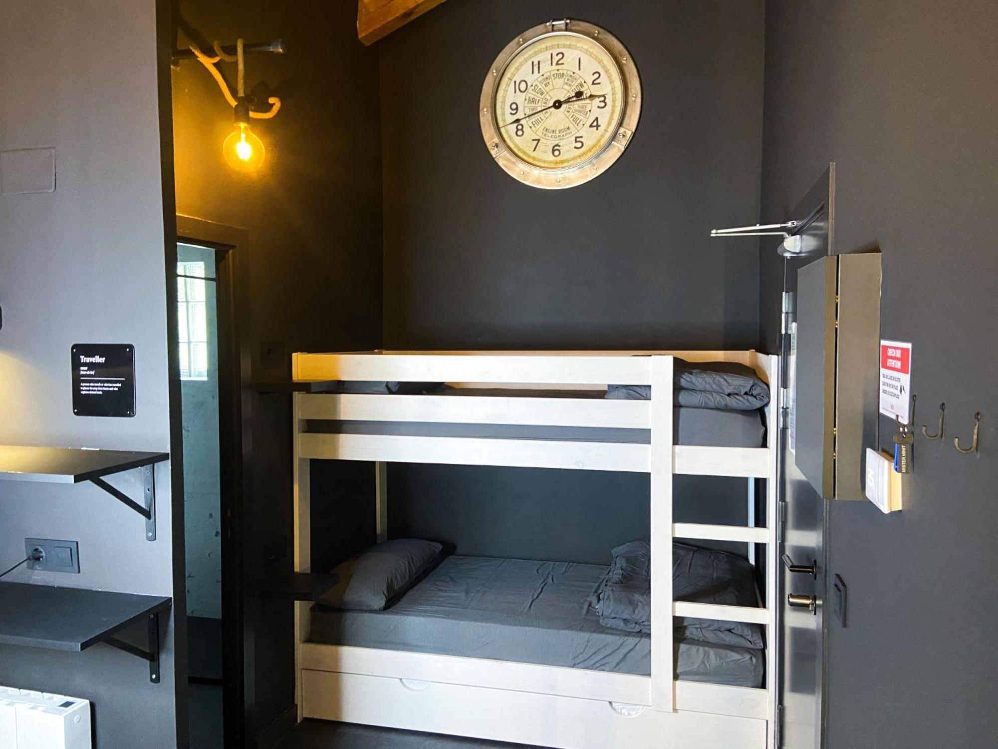 Modern Black Penthouse En Valle De Incles - Parking Gratis L By Bonesvacances *