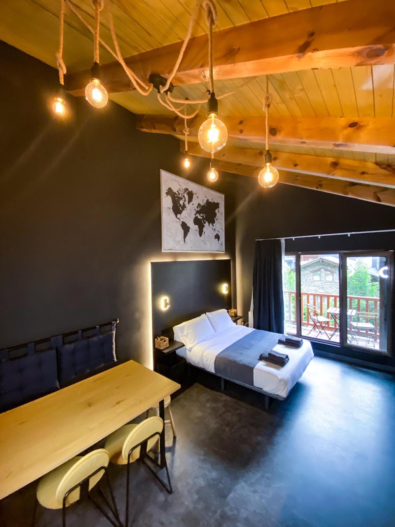 Modern Black Penthouse En Valle De Incles - Parking Gratis L By Bonesvacances Canillo