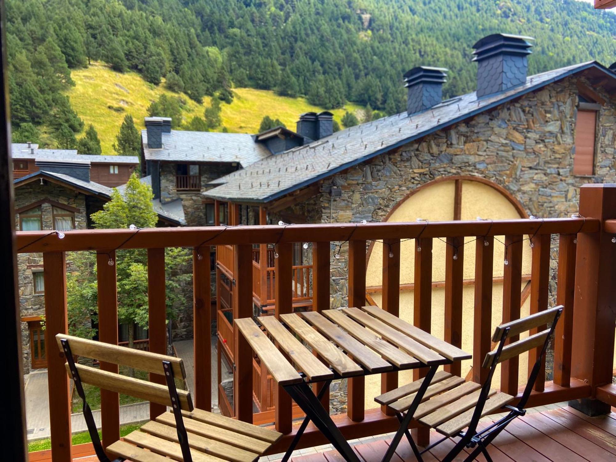Apartamento Modern Black Penthouse En Valle De Incles - Parking Gratis L By Bonesvacances *